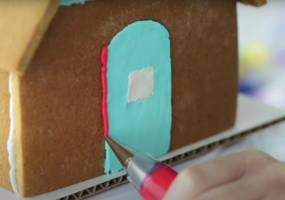 Epic Gingerbread Houses to Make While You Wait for Santa!